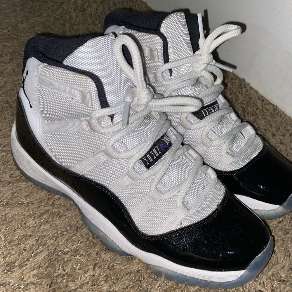 AIR JORDAN 11 RETRO GS 'CONCORD'